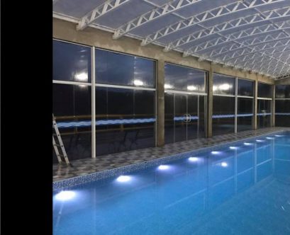 Cobertura de piscina com policarbonato alveolar 10 mm infr ared heat bloc ouro - Polysolution